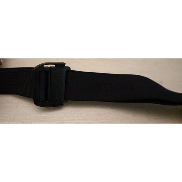 Lululemon LU9ARUS Unisex L/XL Neon Yellow/Black Fast Free Mini Run Belt *Rare - Picture 8 of 9